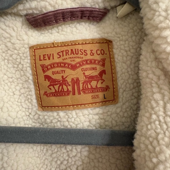 Levi's Sherpa Jacket - Picture 3 of 5